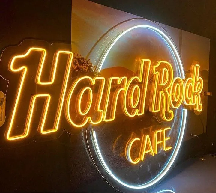 Retro Cafe Neon
